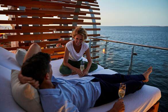 Celebrity Flora - Glamping 4, ©CEL.jpg